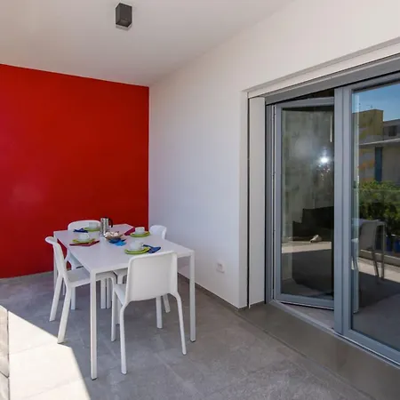 Apartament One Life Suites-7 By Interhome