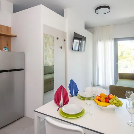 One Life Suites-7 By Interhome * ביביונה