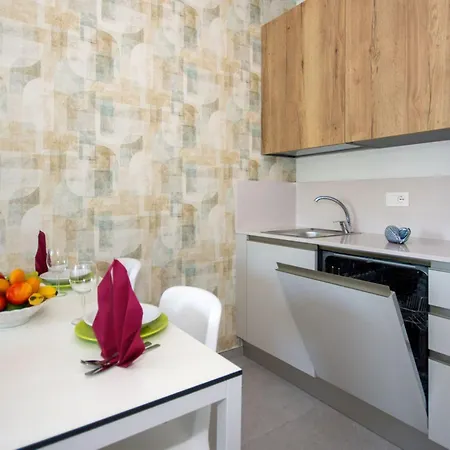 One Life Suites-7 By Interhome דירה
